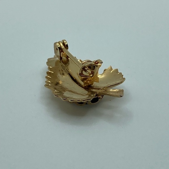 Vtg Gold Tone & Green Goldstone / Gold Stone Leaf Brooch 1.1” - Picture 5 of 8